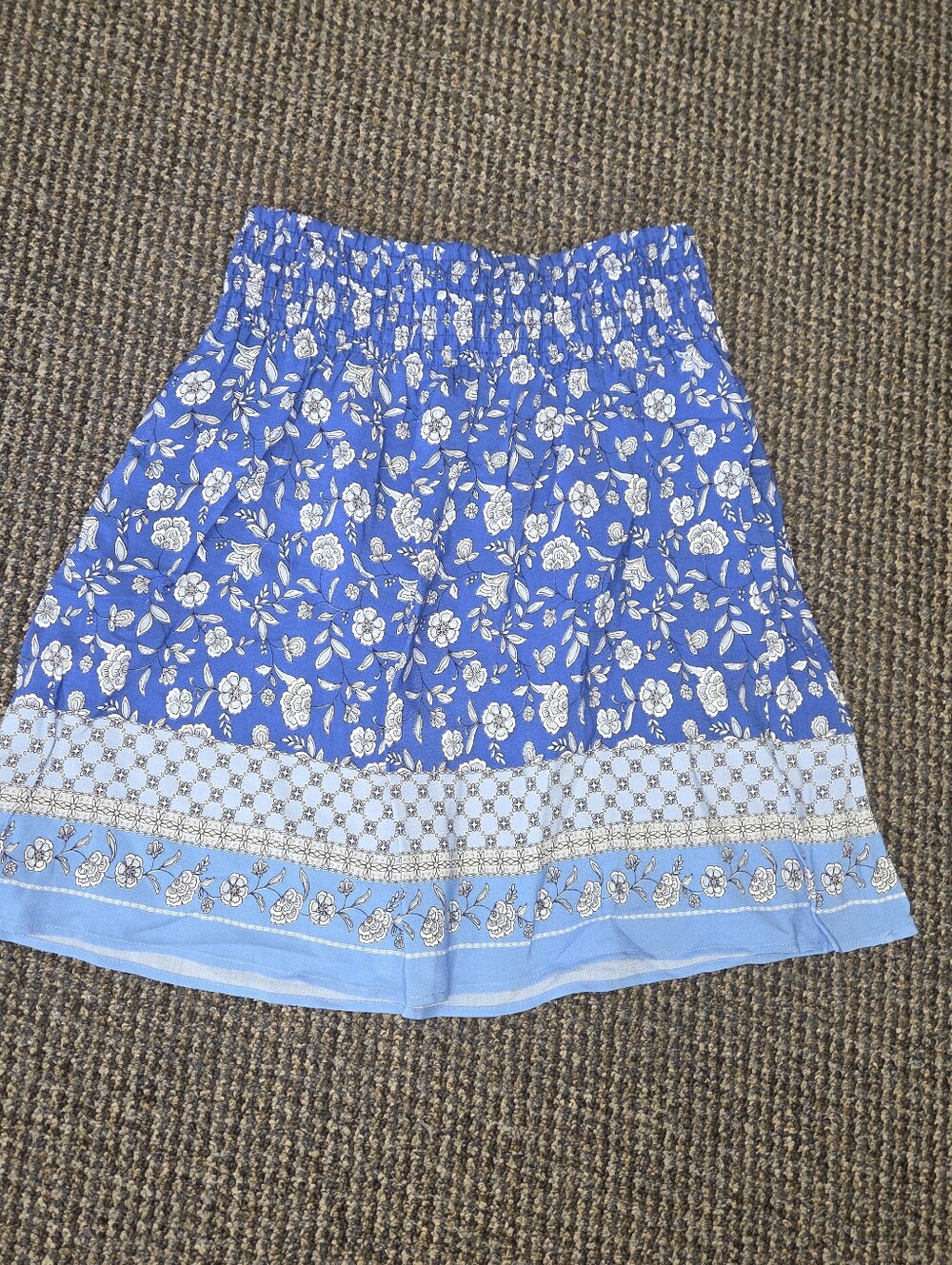 Loft size SP skirt